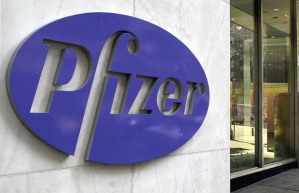 Pfizer Headquarters in New York (Photo by HENNY RAY ABRAMS/AFP/Getty Images)